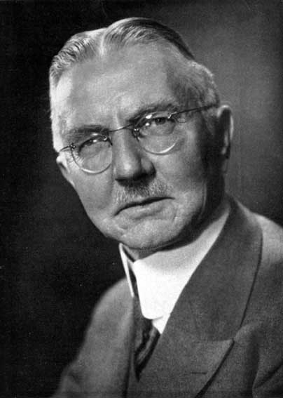 Hjalmar Schacht