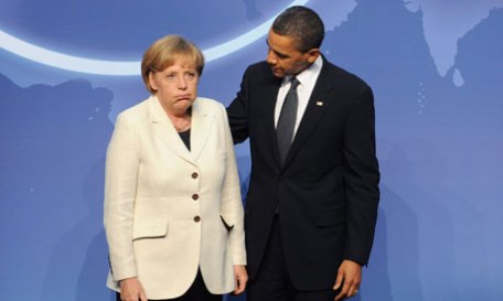 Obama_Merkel_doll